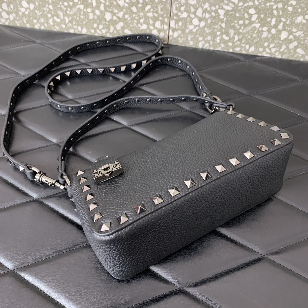 Valentino Garavani Rockstud Small Crossbody Bag in Black Grainy Calfskin